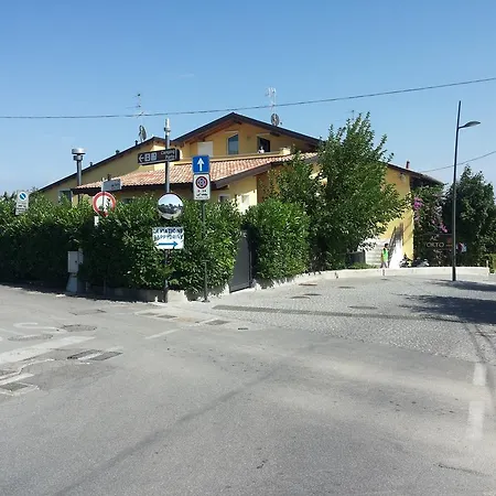 Apartment Il Giglio Moniga del Garda